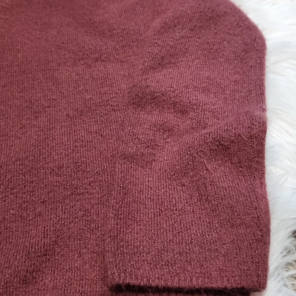 Express Sweater- Small